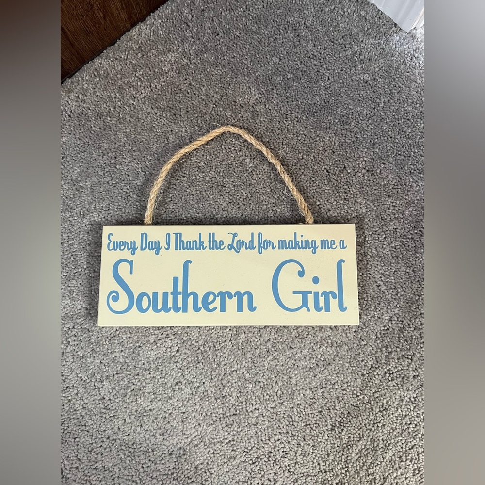 Southern Girl Wall Sign - Cream and Blue - Picture 2 of 4